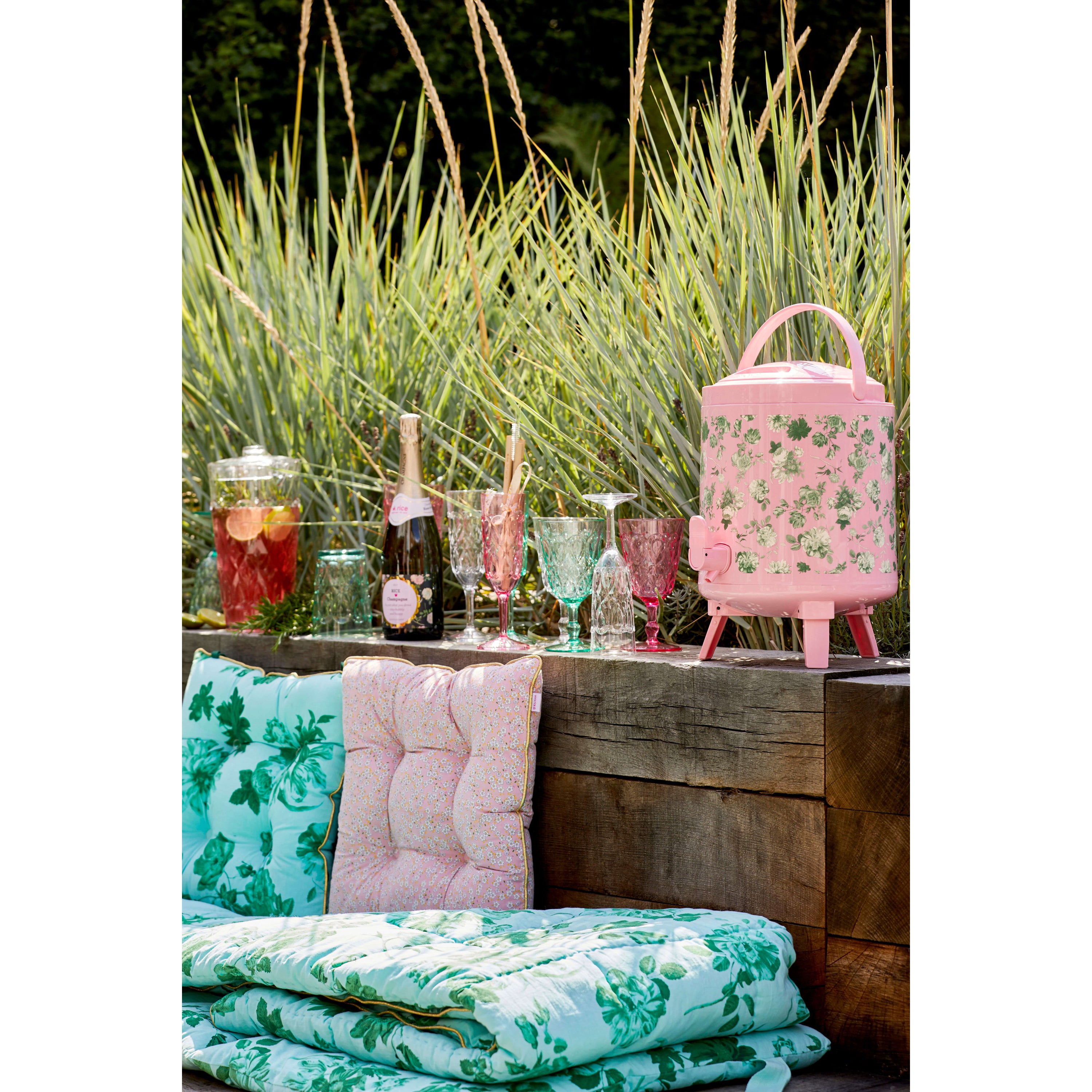 rice-dk-acrylic-champagne-glass-with-swirly-embossed-detail-pink-rice-hschg-swi- (5)