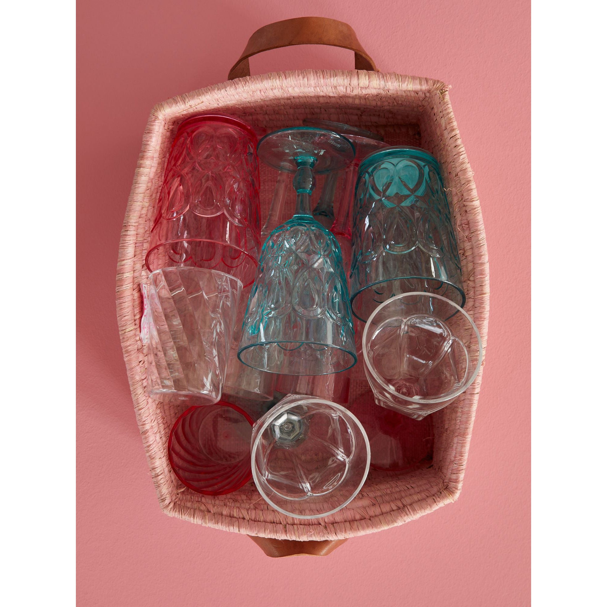 rice-dk-acrylic-tumbler-in-mint-with-swirly-embossed-detail-500ml-rice-hsglc-swmi- (8)