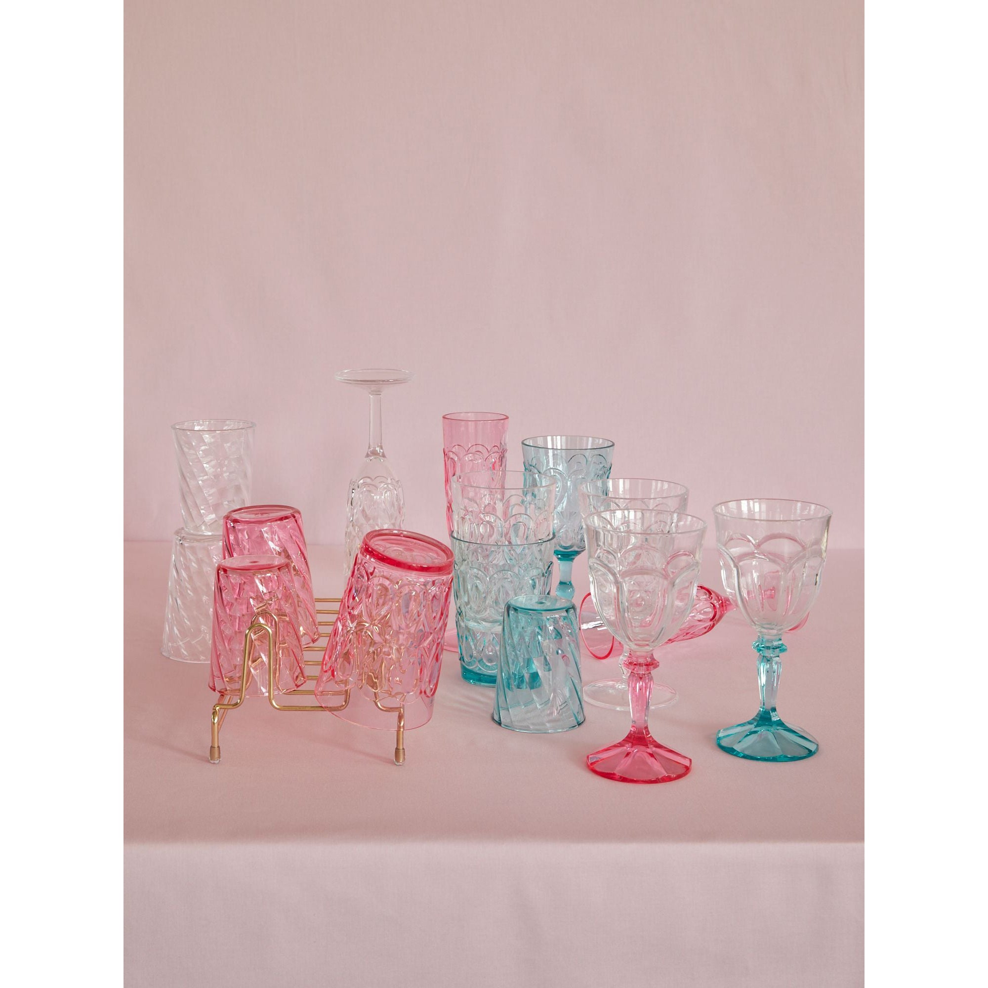 rice-dk-acrylic-tumbler-in-mint-with-swirly-embossed-detail-500ml-rice-hsglc-swmi- (5)