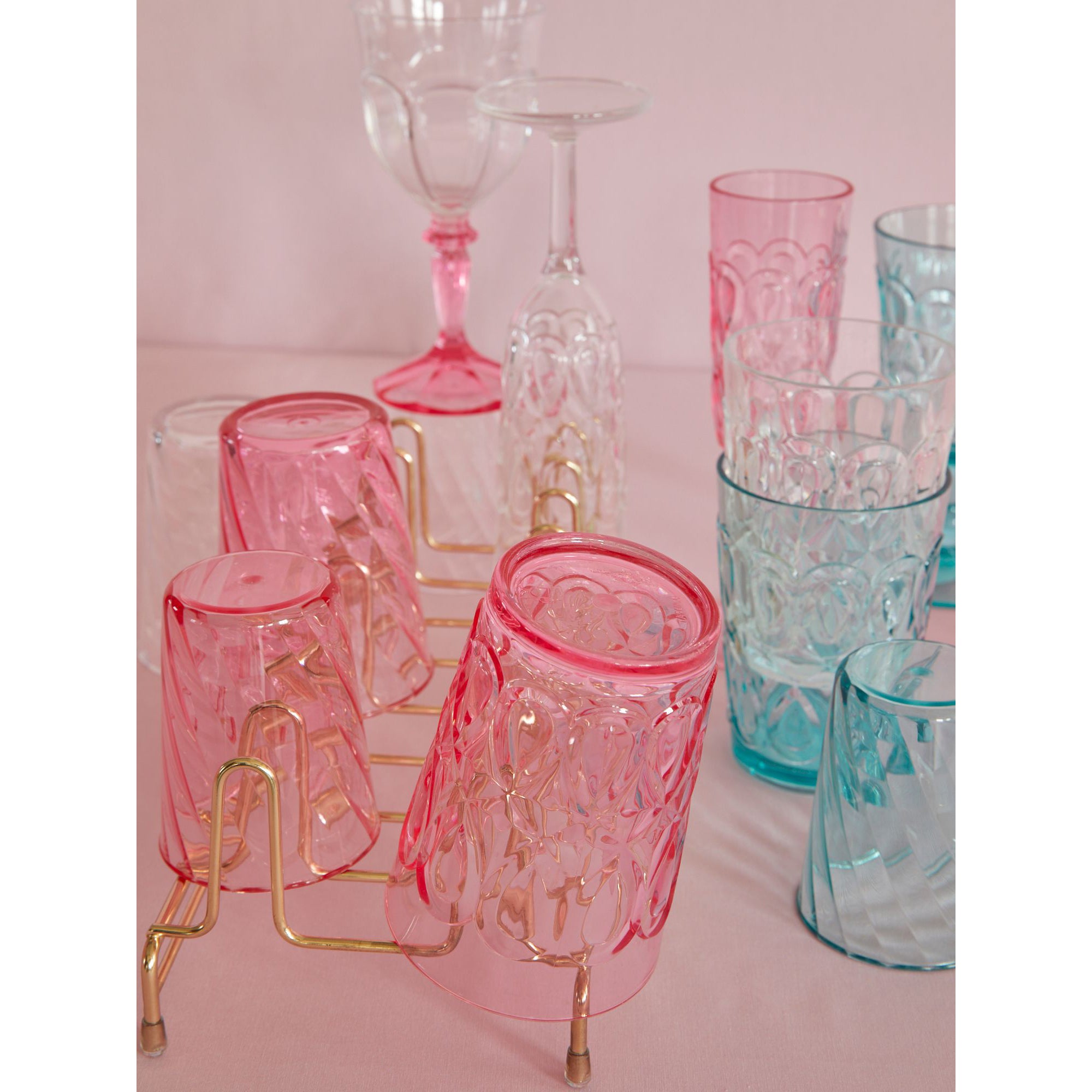 rice-dk-acrylic-tumbler-in-mint-with-swirly-embossed-detail-500ml-rice-hsglc-swmi- (6)