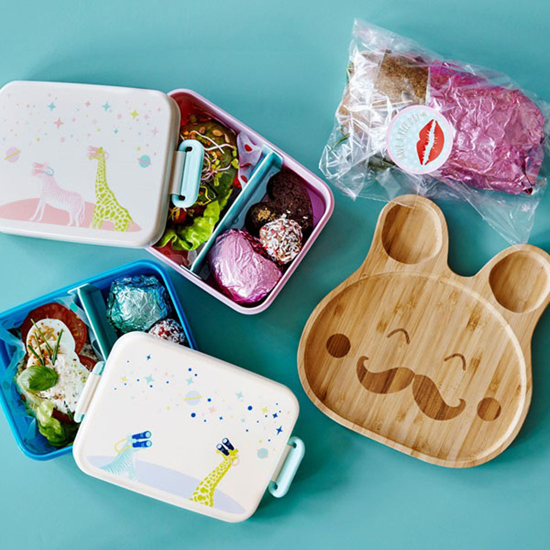 rice-dk-lunch-box-with-divider-and-universe-print-soft-pink- (4)