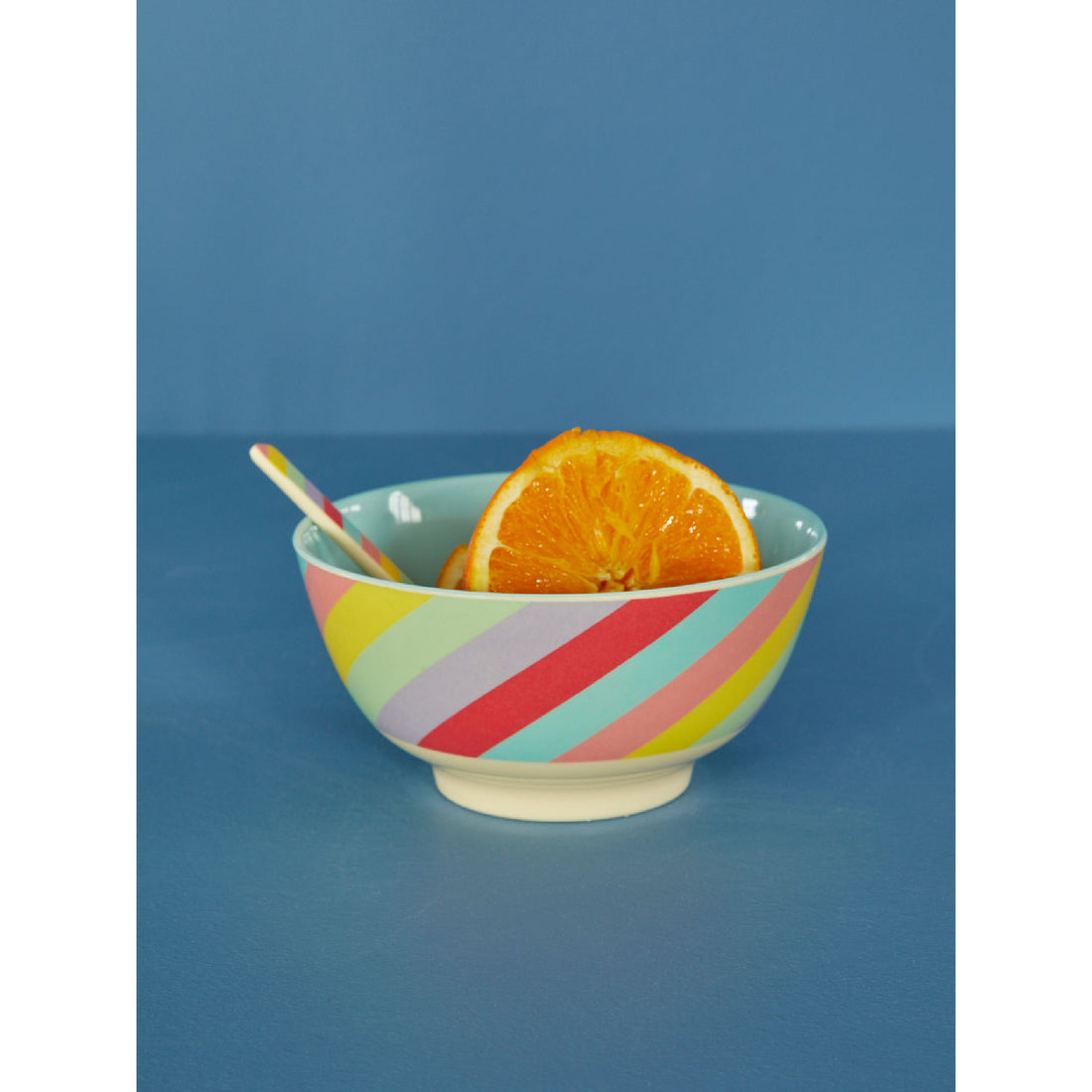 rice-dk-melamine-bowl-with-summer-rush-print-two-tone-medium-rice-melbw-suru- (2)