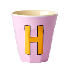 rice-dk-melamine-cup-with-the-letter-h-pink-two-tone-medium-rice-melcu-alphi-01