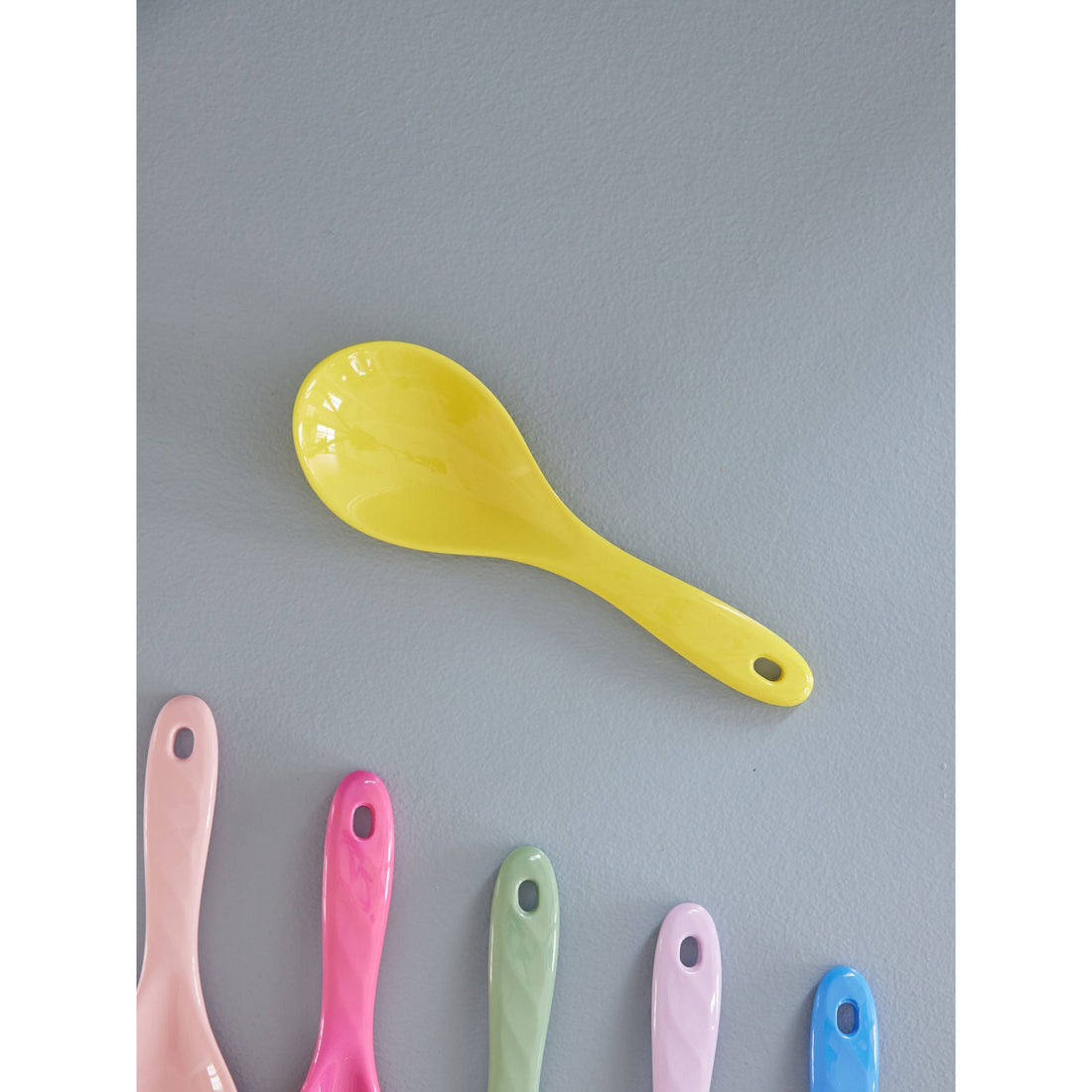 rice-dk-melamine-salad-spoon-in-yellow-rice-mesal-ss23xcy-_