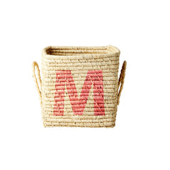 rice-dk-raffia-square-basket-with-painted-letter-m-rice-bsrat-20m-01