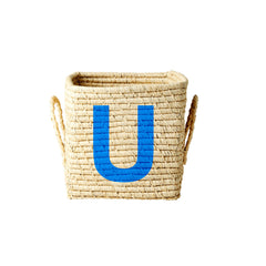 rice-dk-raffia-square-basket-with-painted-letter-u-rice-bsrat-20u-01