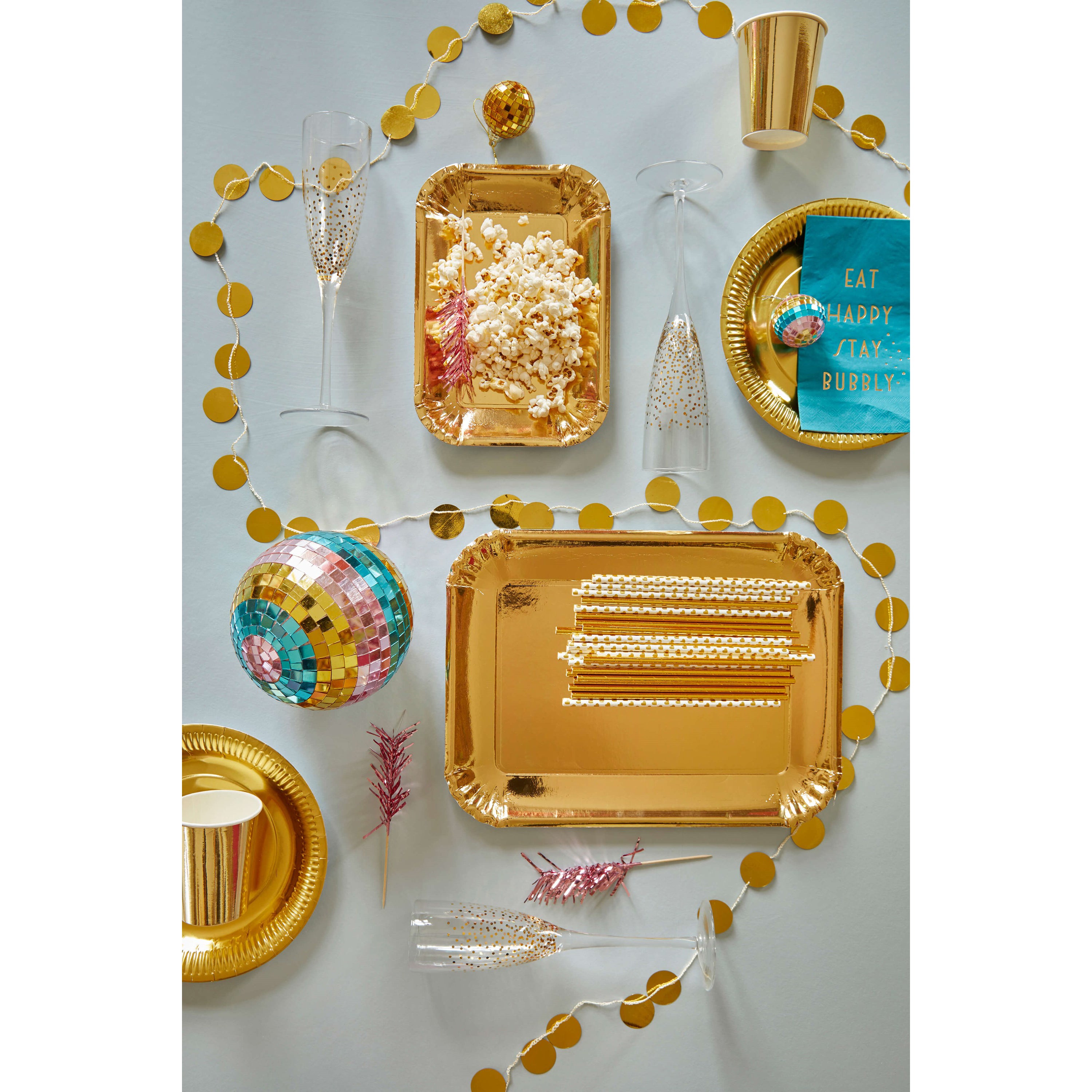 rice-dk-rectangular-paper-serving-dishes-in-gold-4pcs-large-rice-pardi-lgol- (2)