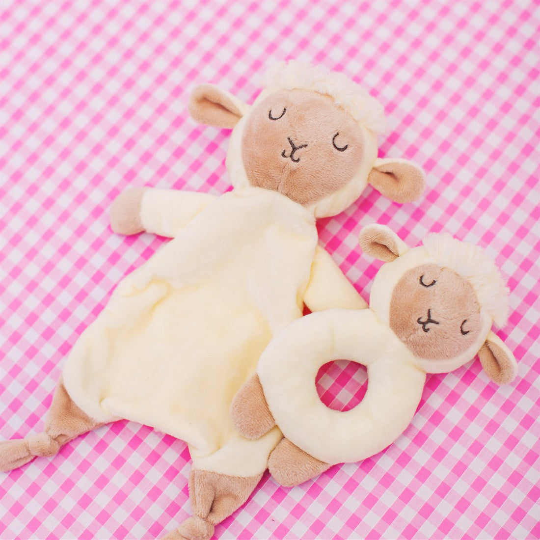 rjb-stone-baa-baa-lamb-comforter-&-rattle- (2)