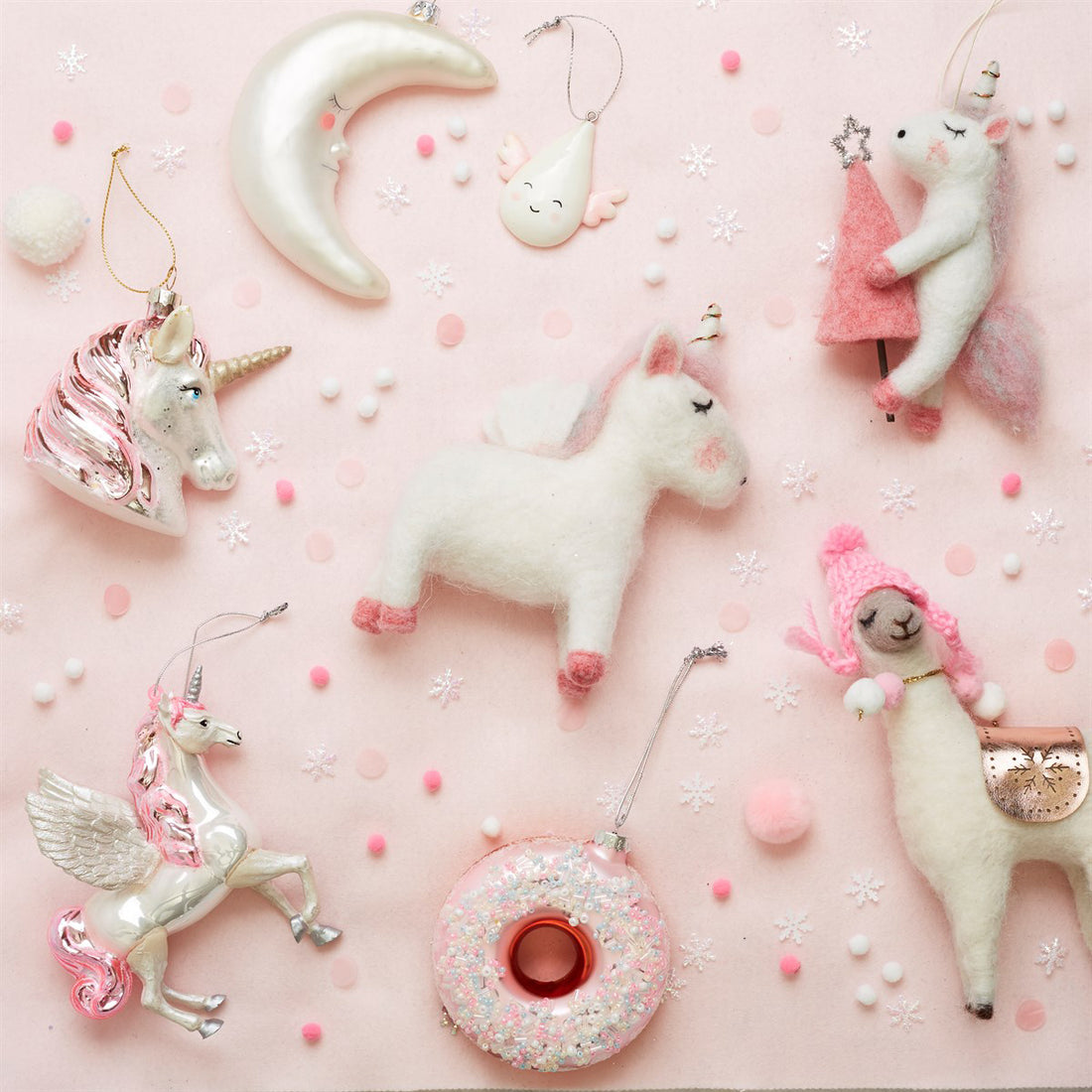 rjb-stone-unicorn-holding-pink-tree-felt-hanging-decoration- (4)