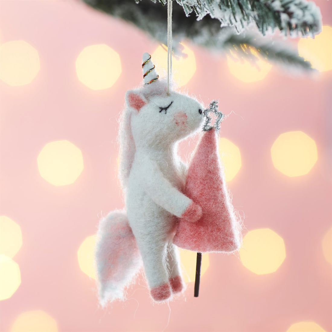 rjb-stone-unicorn-holding-pink-tree-felt-hanging-decoration- (2)