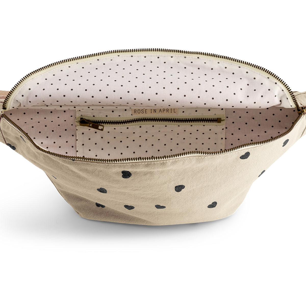 rose-in-april-banana-bag-black-heart-sand-ria-art000000826 (3)