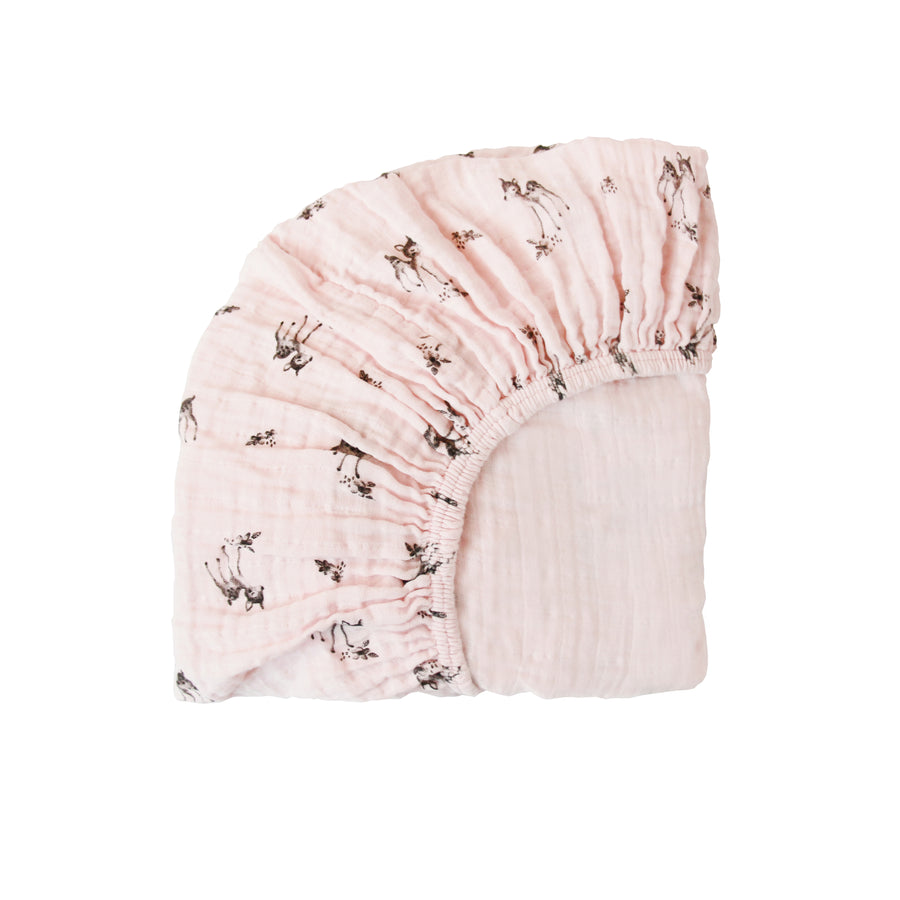 rose-in-april-fitted-sheet-olivia-fawn-print-pink- (1)