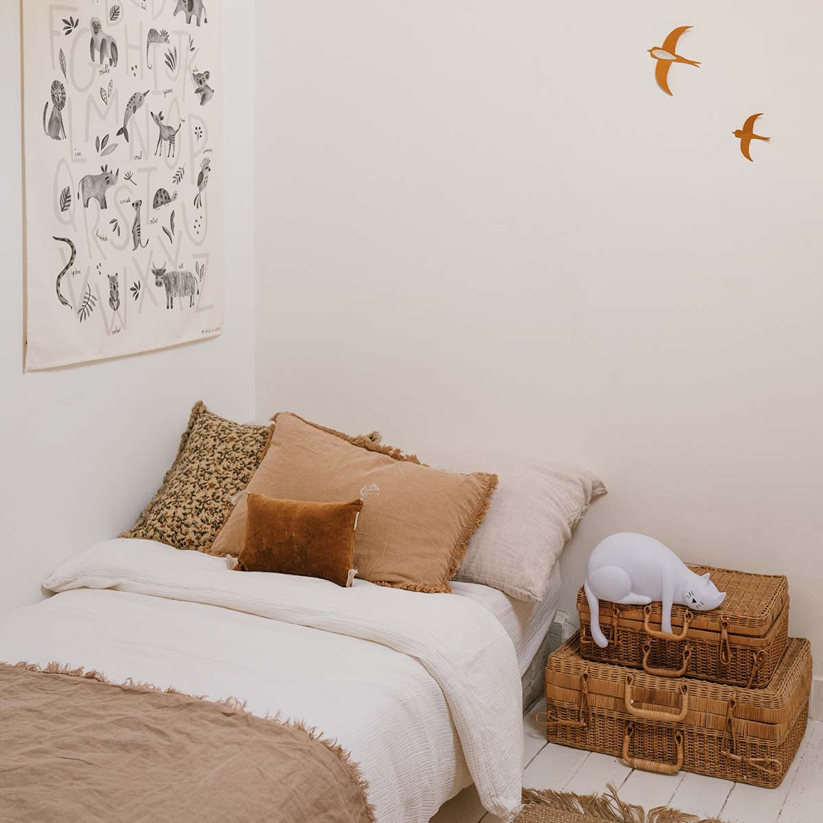 rose-in-april-printed-alphabet-on-canvas-uk-version-ria-art000000692 (6)