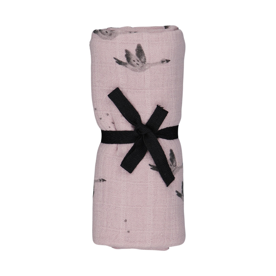 rose-in-april-swaddle-goose-bianca-print-lilac-ria-art000000746- (1)