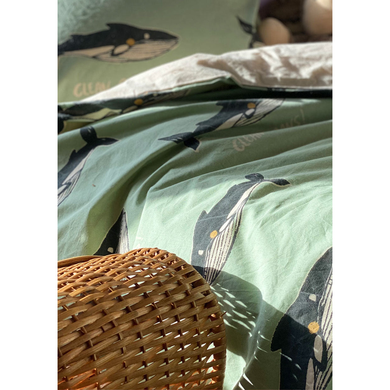 studioloco-duvet-cover-organic-cotton-percale-whale-stul-duvetcover-whale- (3)