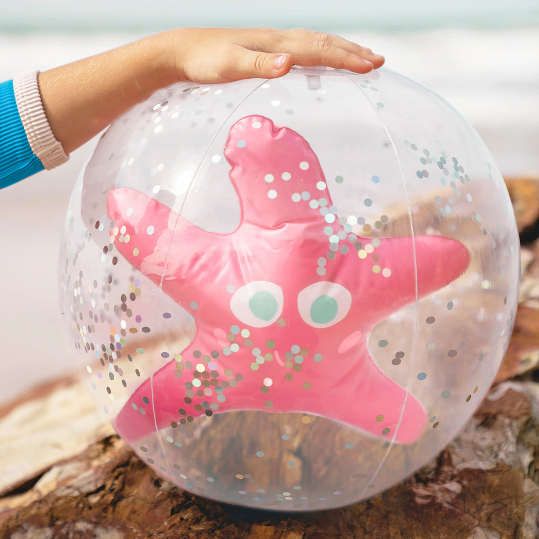 sunnylife-3d-inflatable-beach-ball-ocean-treasure-rose-sunl-s3pb3dot- (6)