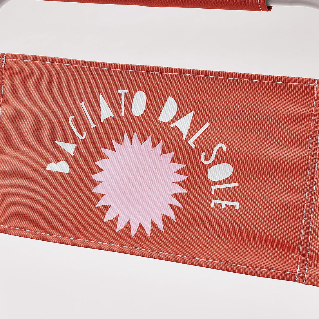 sunnylife-beach-chair-baciato-dal-sole-sunl-s21seads- (4)