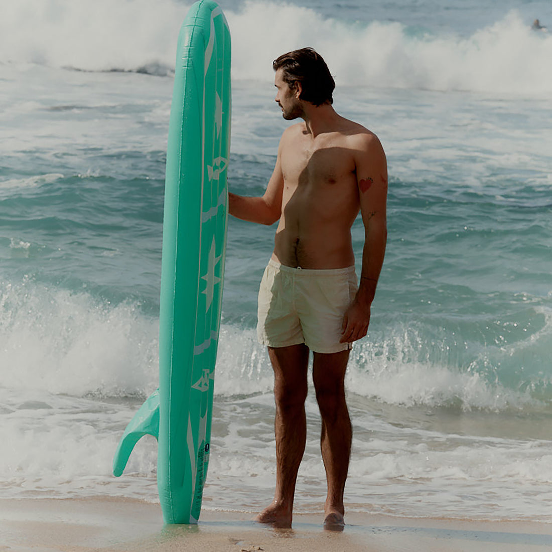 sunnylife-bio-surfboard-de-playa-esmeralda-sunl-s3lbsbda- (2)
