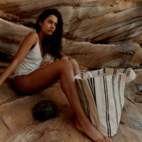 sunnylife-carryall-beach-bag-casa-tunisa-sunl-s30caris- (10)