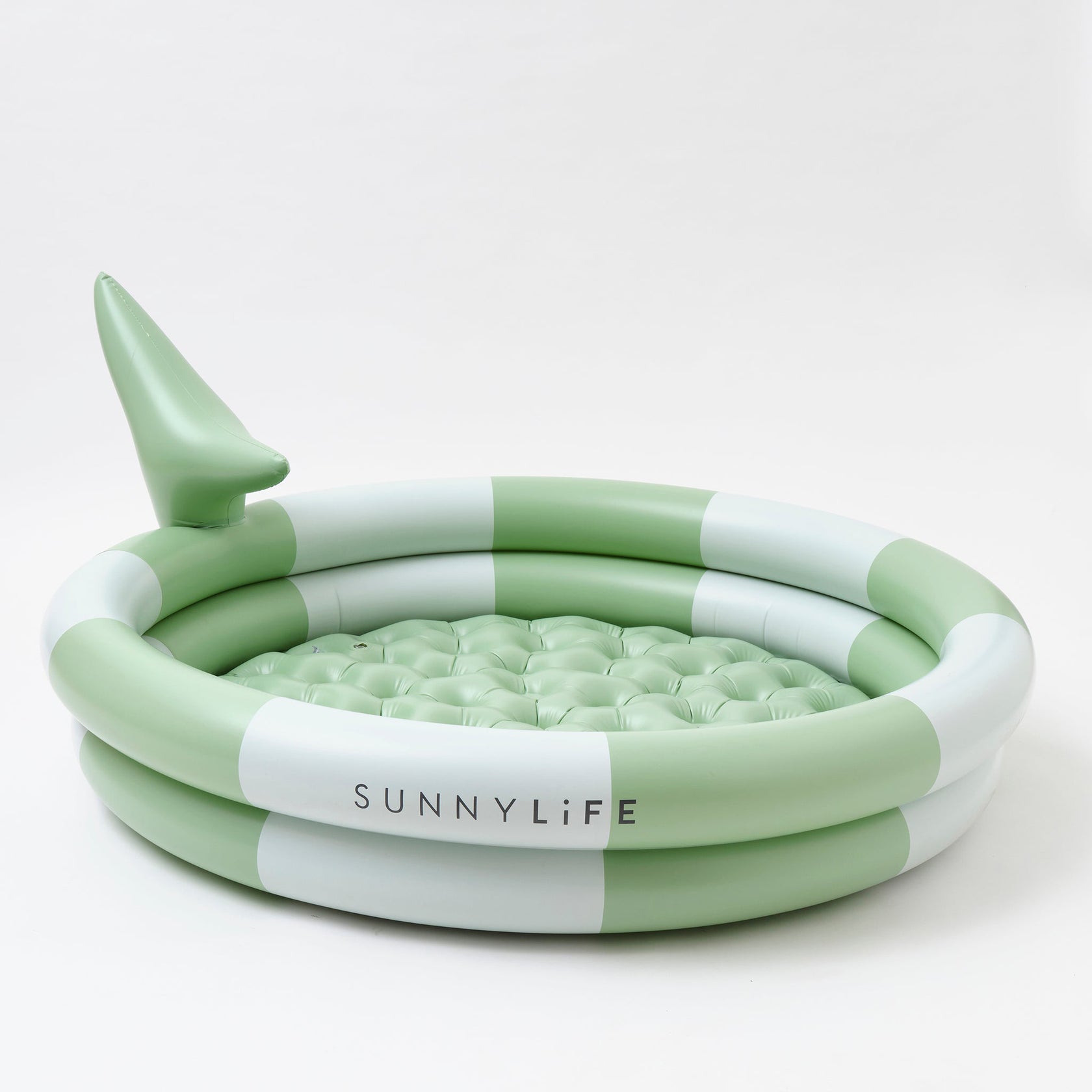 SUNNYLiFE Inflatable Backyard Pool Shark Tribe Khaki – Petit Bazaar