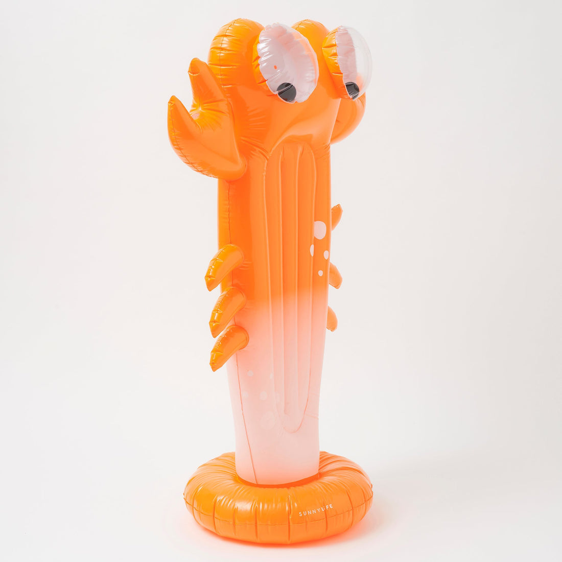 sunnylife-inflatable-giant-sprinkler-sonny-the-sea-creature-neon-orange-sunl-s3pspgso- (2)