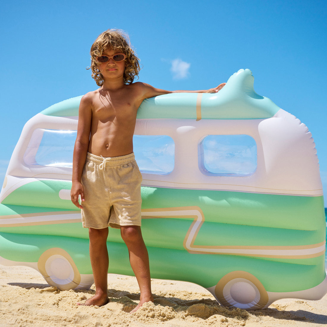 sunnylife-luxe-lie-on-float-campervan-sunl-s2lliecv- (11)
