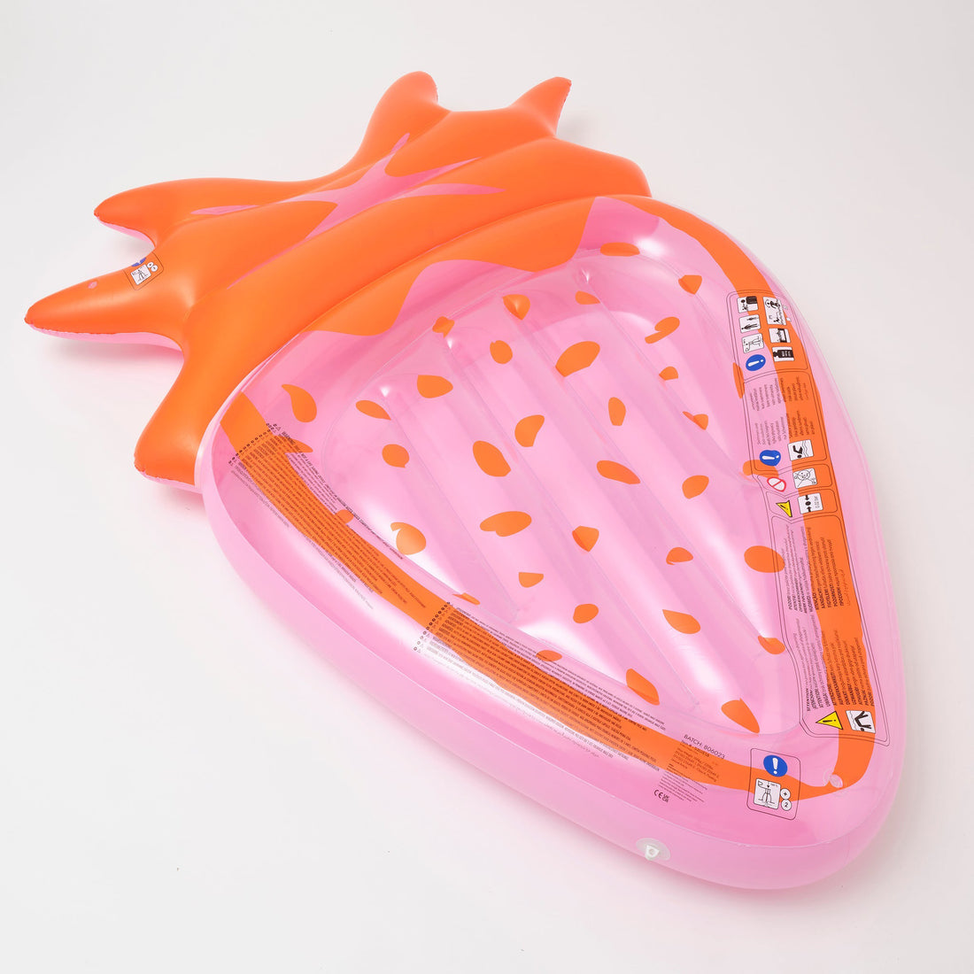 sunnylife-luxe-lie-on-float-strawberry-pink-berry-sunl-s3lliesb- (2)