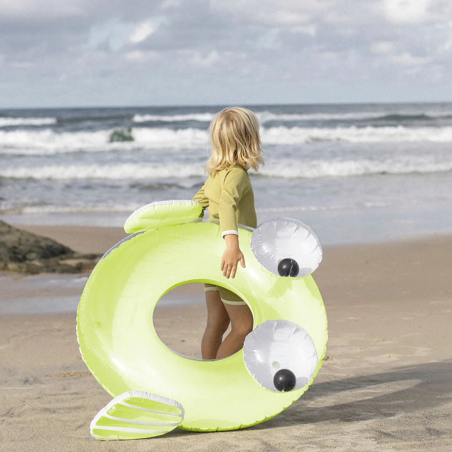sunnylife-luxe-pool-ring-monty-the-monster-sunl-s2lpoomf- (5)