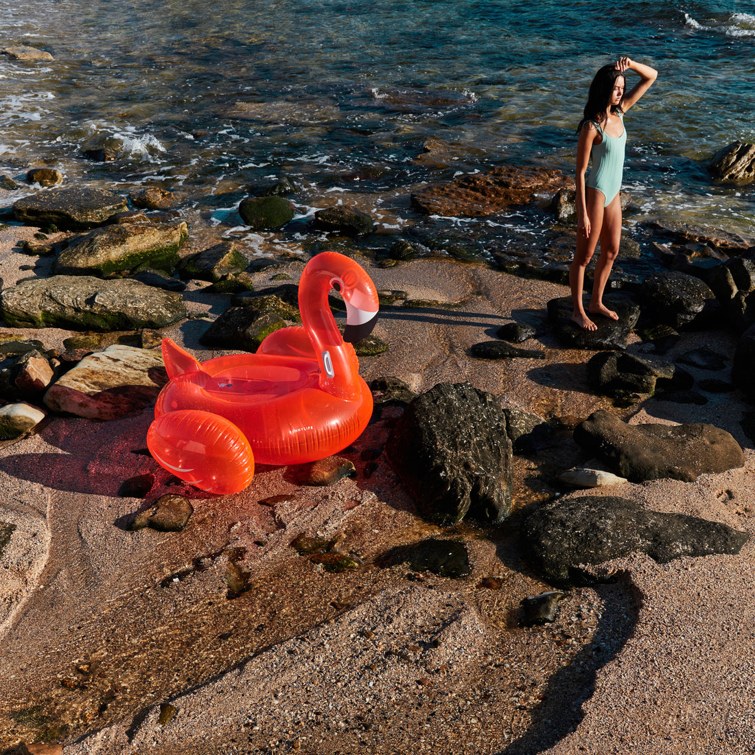 sunnylife-luxe-ride-on-float-rosie-watermelon-sunl-s3lridnr- (3)