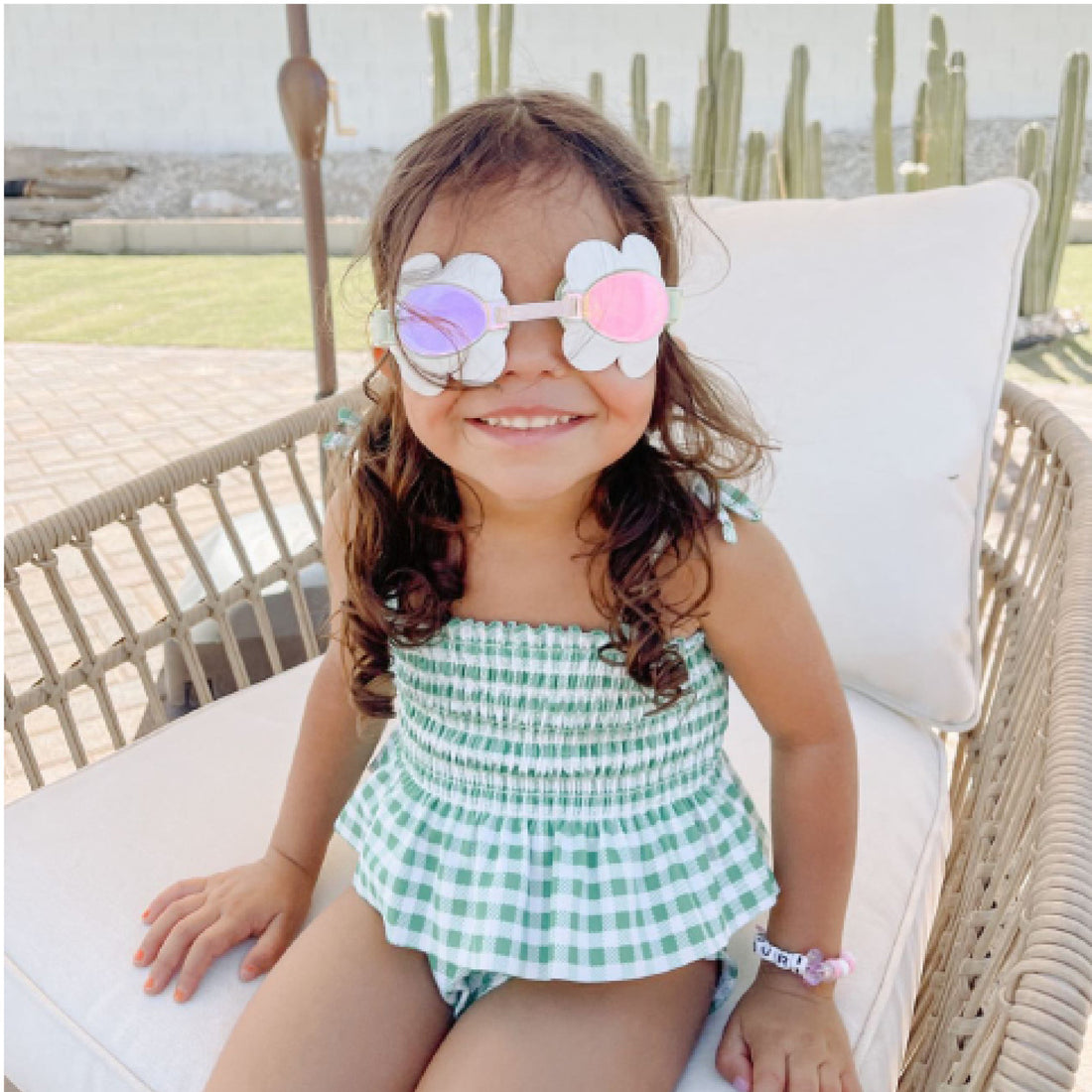sunnylife-mini-swim-goggles-flower-sunl-s2vgogfl- (3)