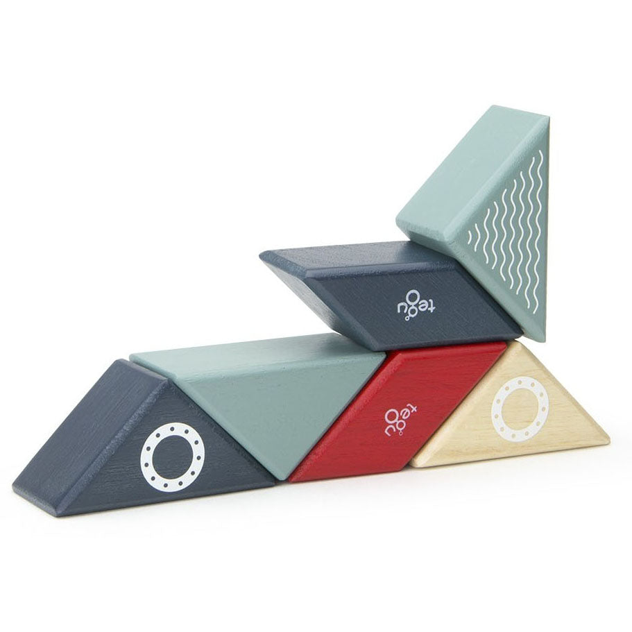 tegu-travel-pal-tugboat-magnetic-wooden-blocks- (9)