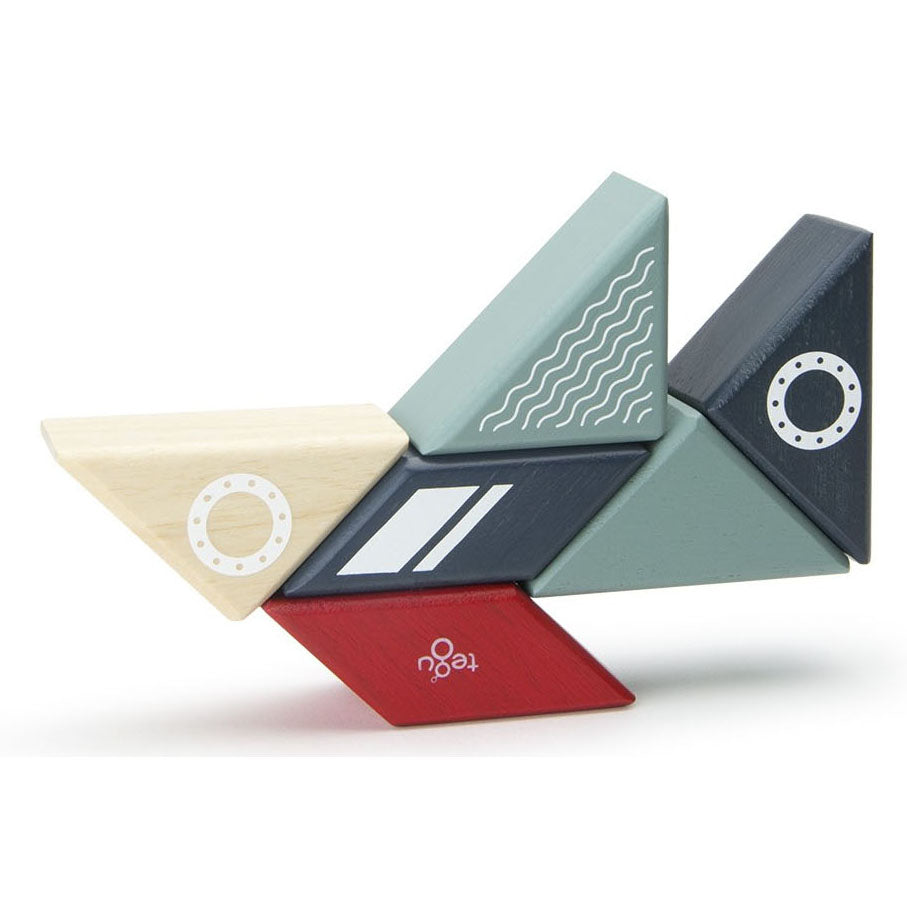 tegu-travel-pal-tugboat-magnetic-wooden-blocks- (6)