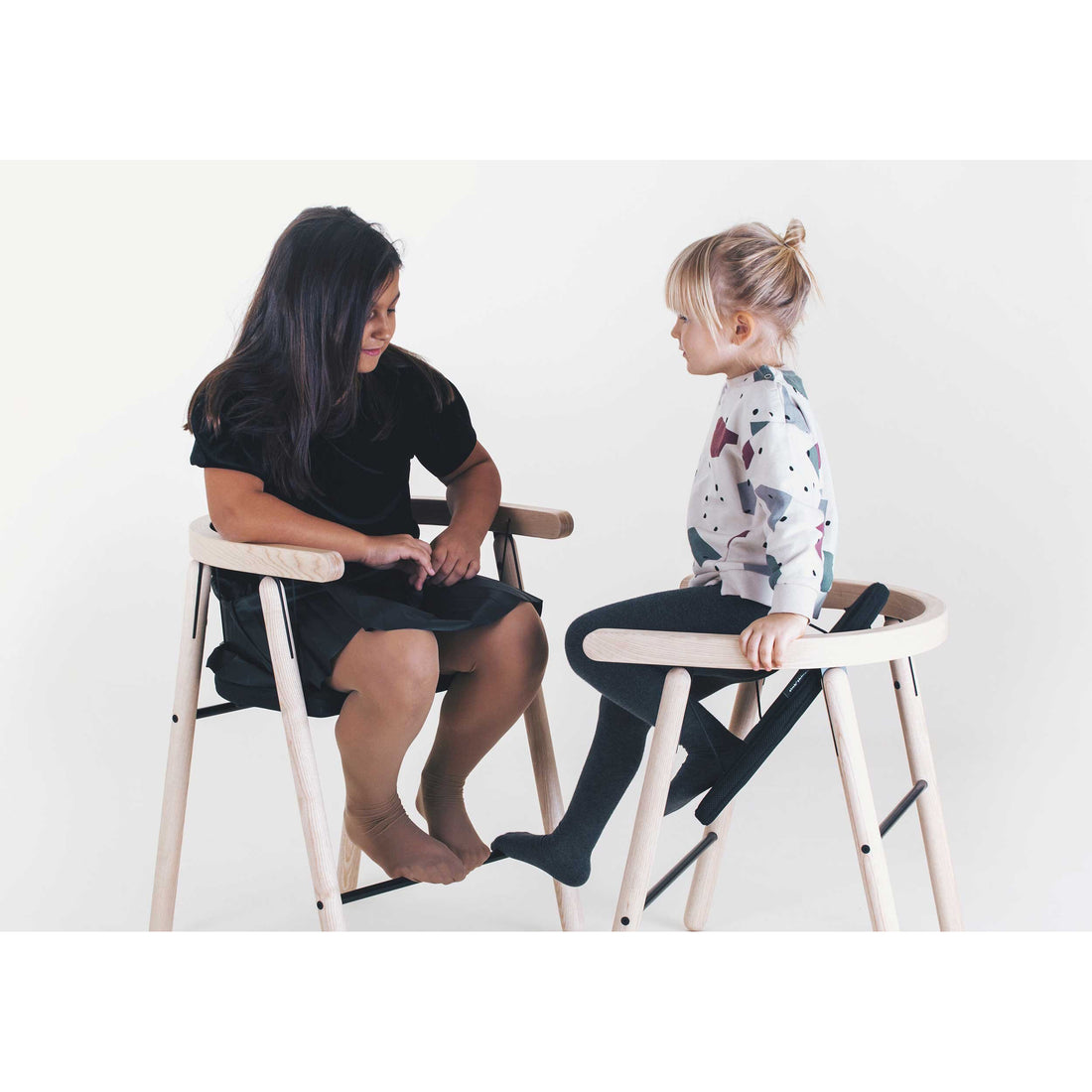 tink-things-ika-swing-chair-natrual-wood-small-tink-004- (3)