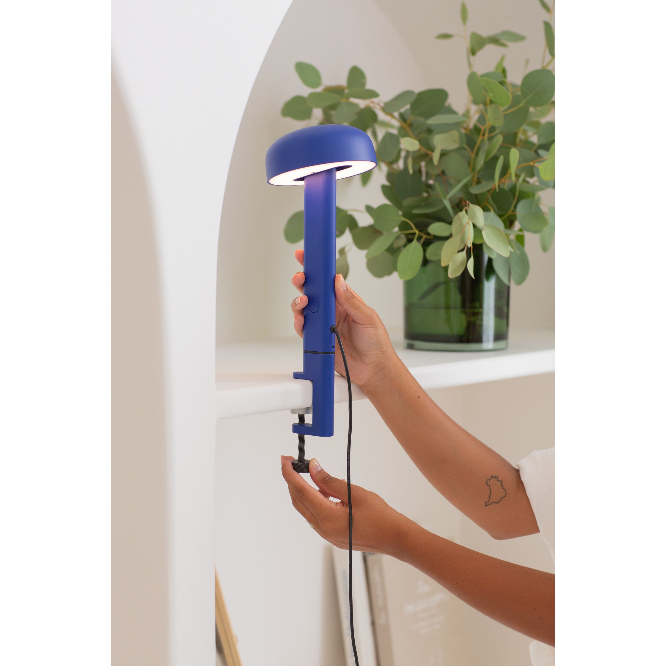 tiptoe-clamp-lamp-eucalyptus-grey-ttoe-tla035st1ez033- (13