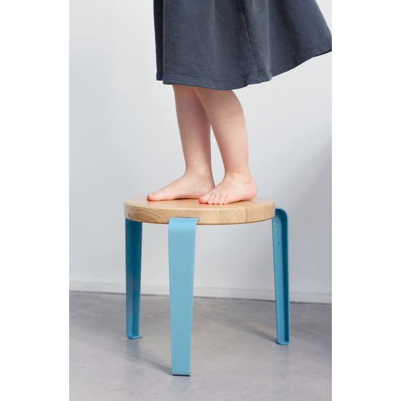 tiptoe-mini-lou-kids-stool-oak-whale-blue-30cm-tipt-kst030sts01450- (6)