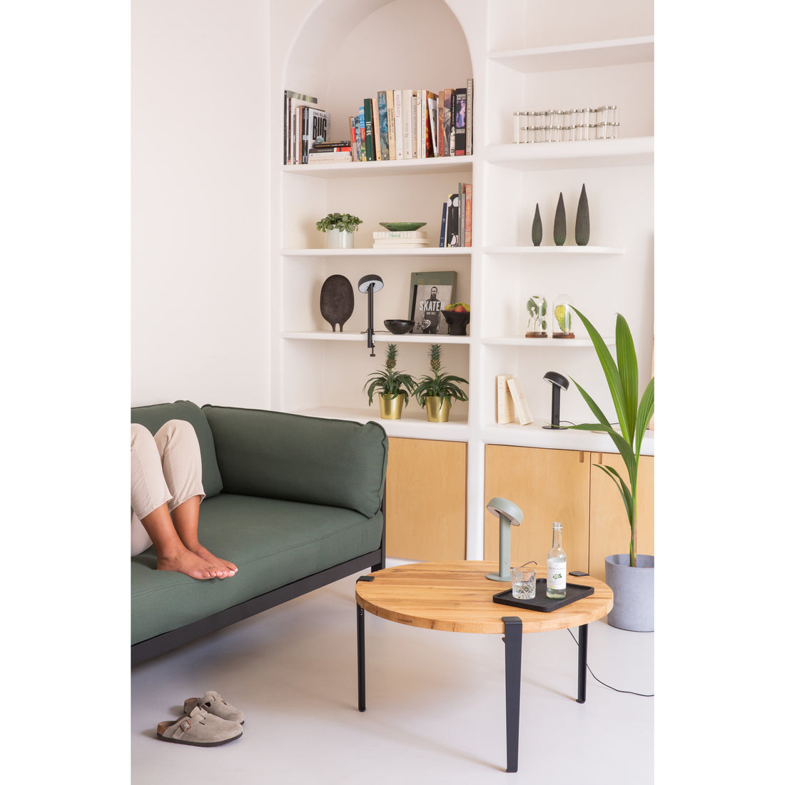 tiptoe-table-lamp-eucalptus-grey-ttoe-tla025st1ez033- (15)