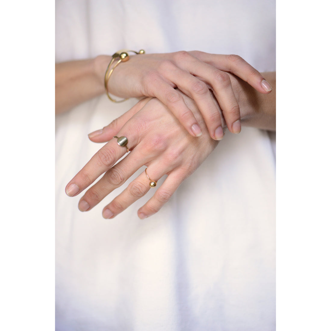 titlee-bangle-soho- (5)