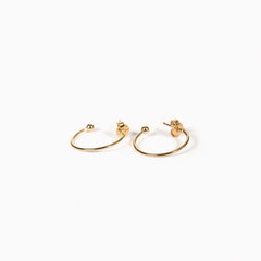 titlee-soho-creoles-hoop-earrings-01