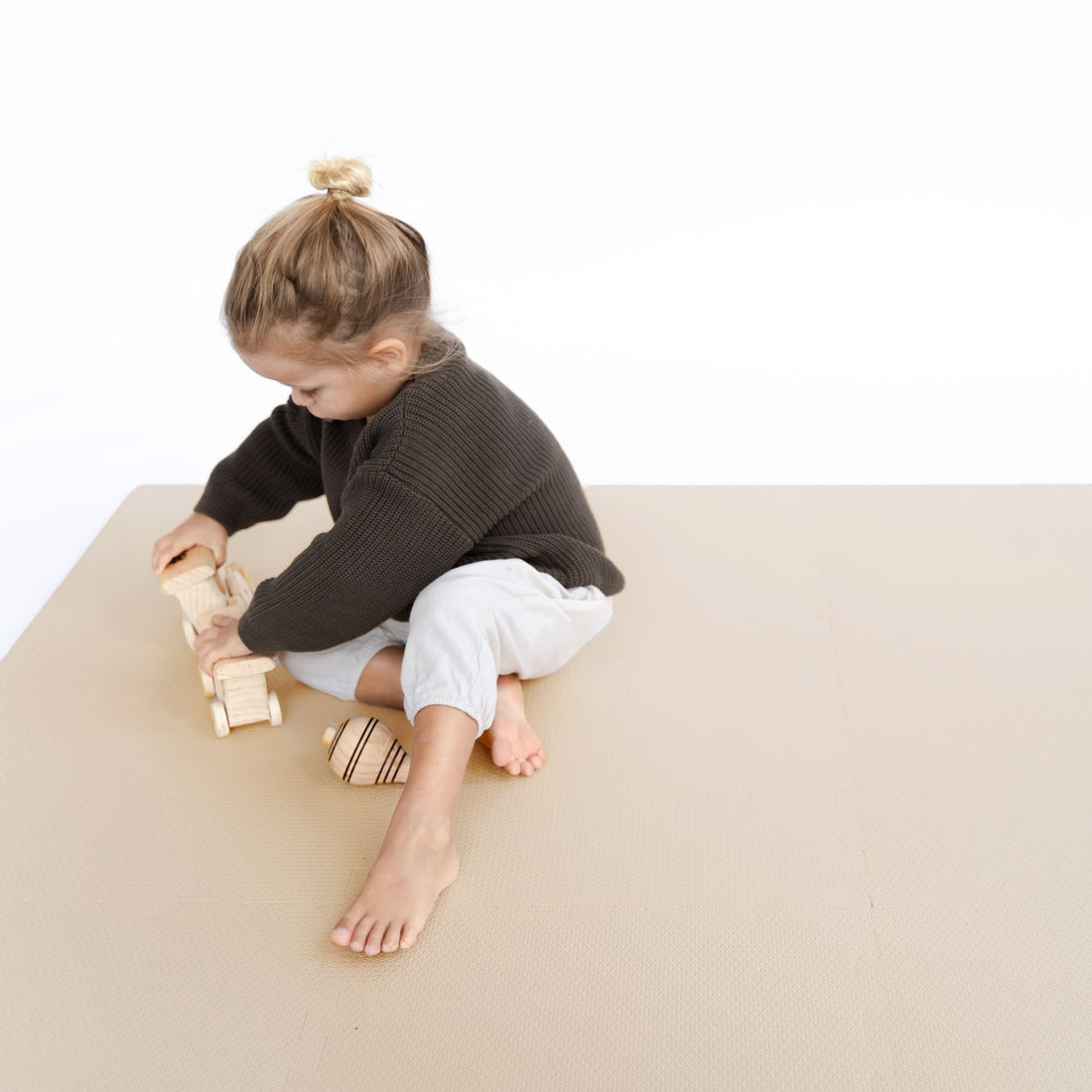 Toddlekind Classic Playmat 拼圖式兒童安全遊戲地墊 - Clay 131x131cm - 9片地墊及12條收邊條