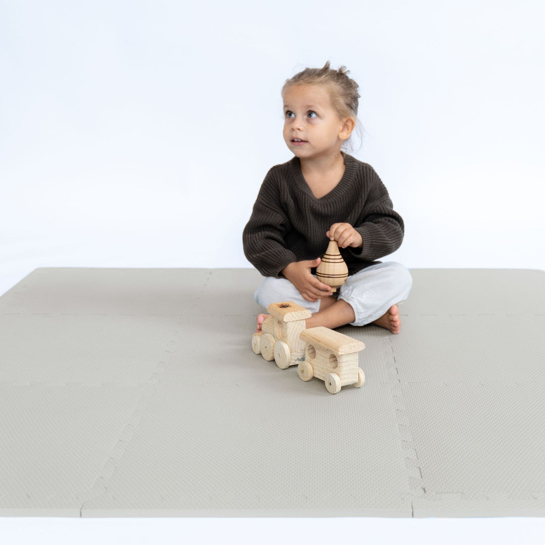 Toddlekind Classic Playmat 拼圖式兒童安全遊戲地墊 - Stone 131x131cm - 9片地墊及12條收邊條