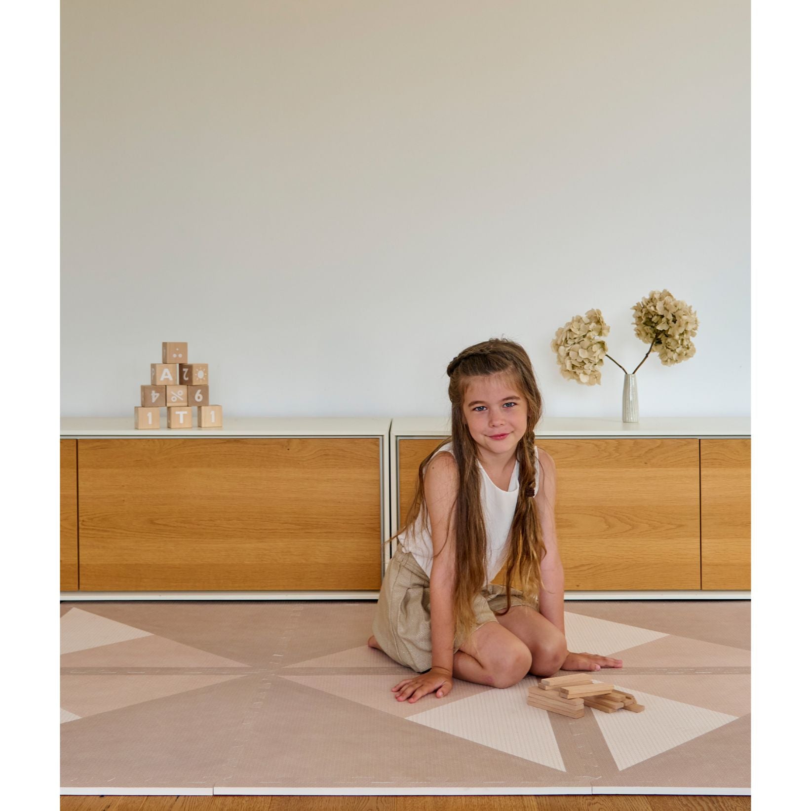 Toddlekind Prettier Puzzle Playmat Kyte Mocha 120x180cm - 6 Tiles & 12 Edging Borders