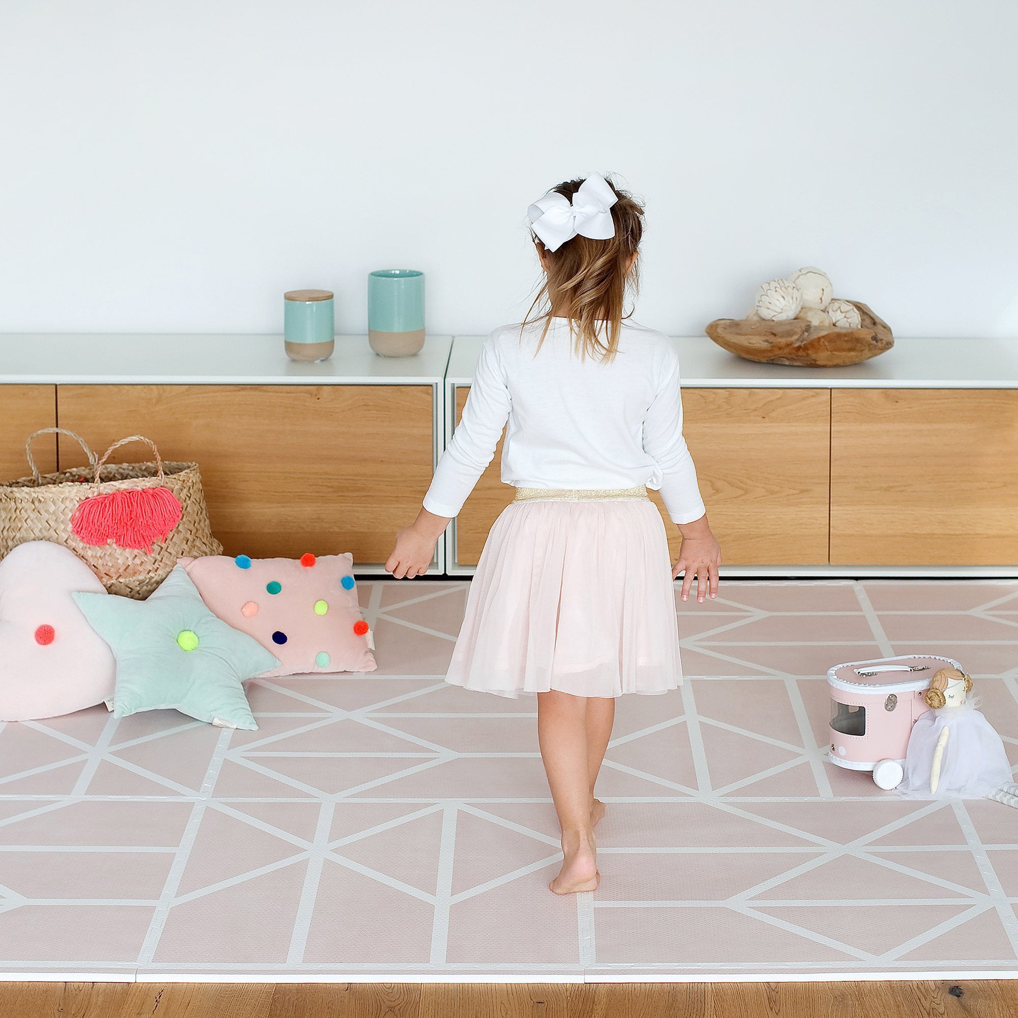 toddlekind-prettier-playmat-nordic-vintage-nude-120x180cm-6-tiles-&-12-edging-borders- (15)