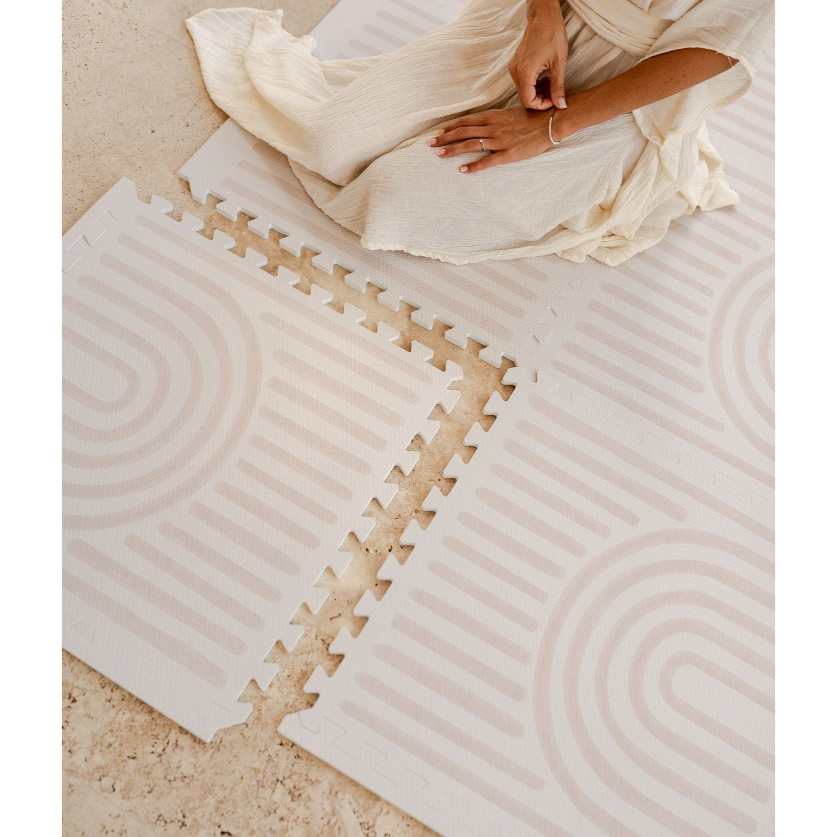Toddlekind Prettier Playmat 兒童安全遊戲地墊 - Linear Linen 120x180cm - 6片地墊及12條收邊條 (預計於2025年8月下旬寄出)