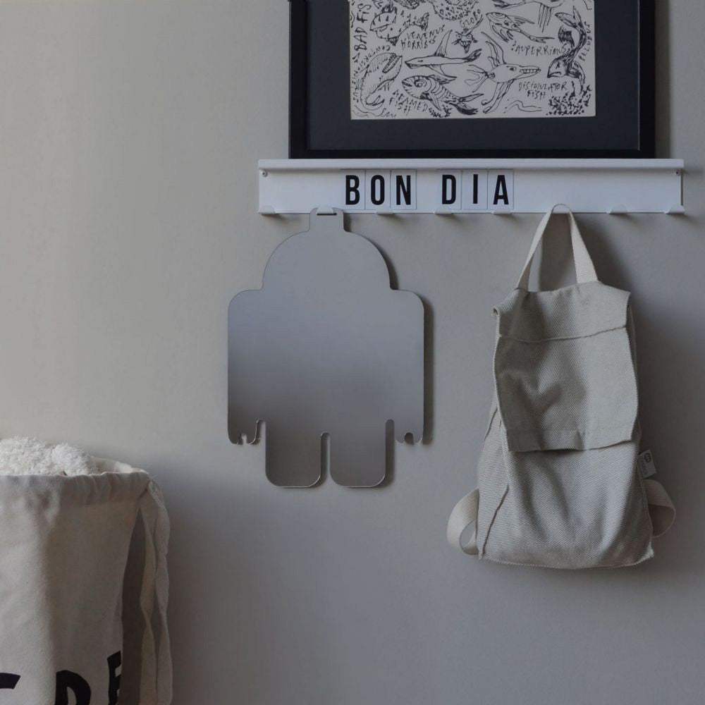 tresxics-hanging-mirror-whale- (2)