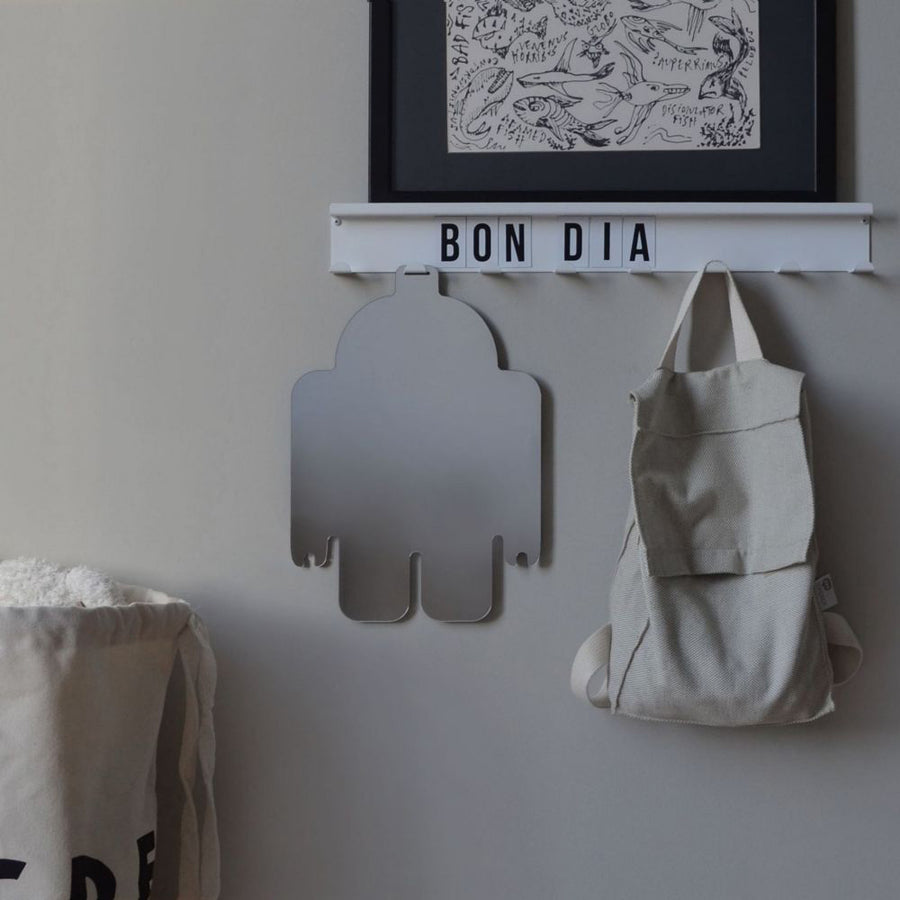 tresxics-hanging-mirror-whale- (2)