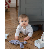 trousselier-photolumin-scent-musical-cube-box-sophie-the-giraffe-pink- (6)