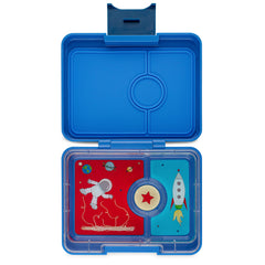 yumbox-mini-snack-3-compartment-lunch-box-true-blue-rocket-yumb-tbsn202210r- (1)