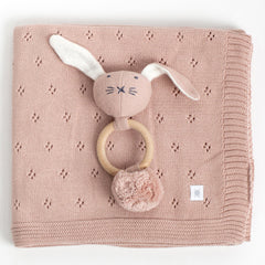 zestt-clover-knit-baby-gift-set-berry- (1)