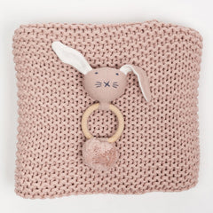 zestt-comfy-knit-baby-gift-set-berry- (1)