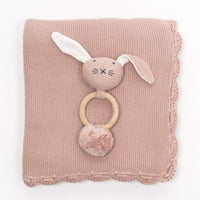 zestt-heirloom-baby-gift-set-berry- (1)